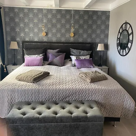 Apartment Monas Sommerresidens Midt I Hjertet Av Kragero